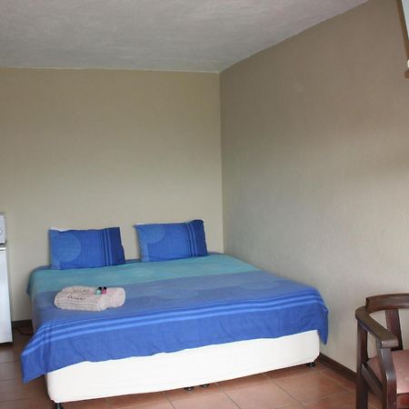 Columbus Guest House Mbombela Room photo
